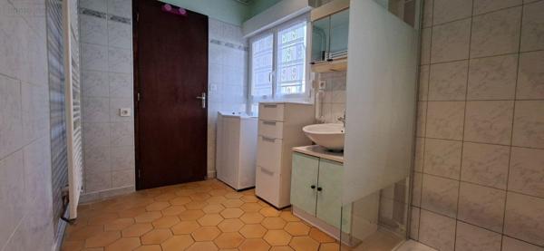 Maison à vendre à Couvron-et-Aumencourt dans l'Aisne (02270), ref : 02014/896