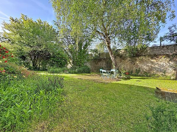 Belle propriété à Faveraye Machelles !
