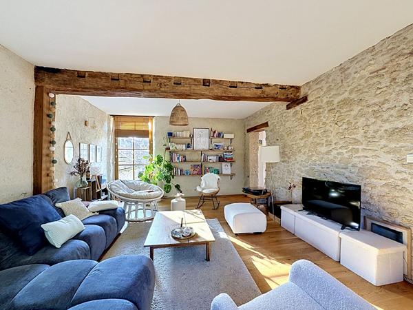 Belle propriété à Faveraye Machelles !