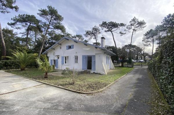 VILLA À RÉNOVER AVEC PERMIS DE CONSTRUIRE À HOSSEGOR