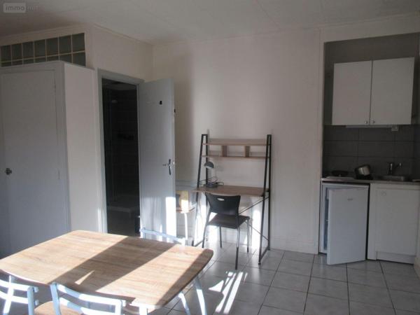 Immeuble à vendre à Troyes dans l'Aube (10000), ref : 10377/933   
paix