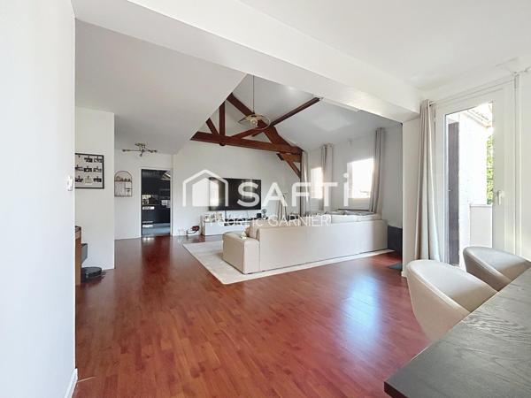 Magnifique duplex T5, 3 chambres, dernier étage, 153 m² environ