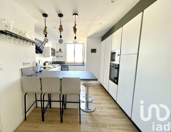 Appartement 3 pièces de 70 m² à Toulon (83000)