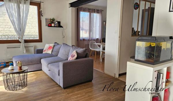A vendre à CHINDRIEUX, maison individuelle avec fort potentiel d’évolution – Jusqu’à 140 m² habitables. Terrain et garage. Lac du Bourget