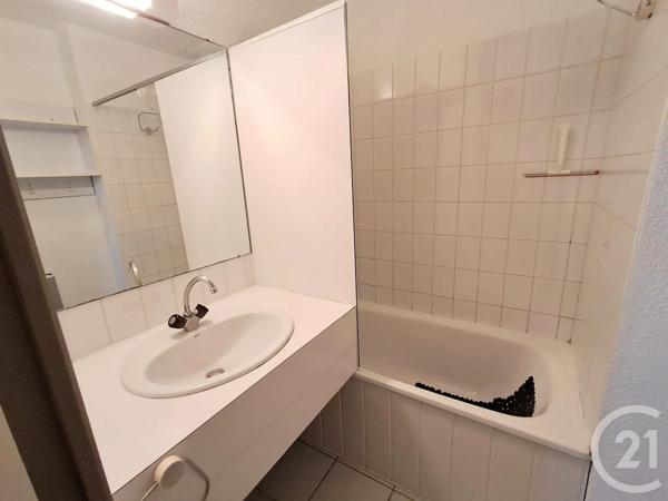 Appartement T2 à vendre  2 pièces - 30,86 m 2   TALMONT ST HILAIRE  - 85