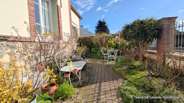 Maison de Charme avec Jardin arboré - 5 pièces – 106 m² avec système de chauffage adapté aux maisons de caractère– Pont-de-l'Arche