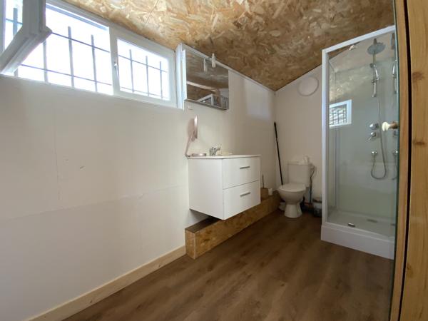 Maison
         5 pièces
        - 120 m² Exclusivité 246 000 € *