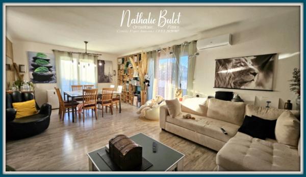 Maison rénovée en 2018 – 3 habitations distinctes – Grande cour et garages – PUISSERGIUER