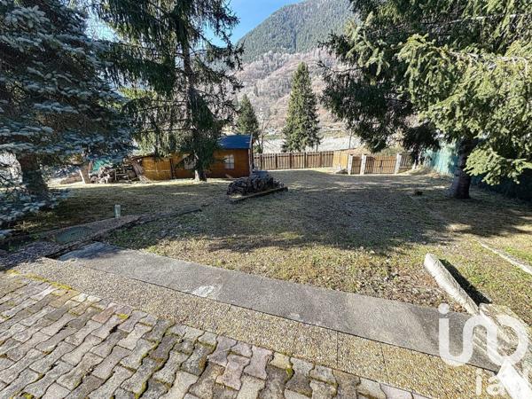 Châlet 4 pièces de 130 m² à Saint-Martin-Vésubie (06450)