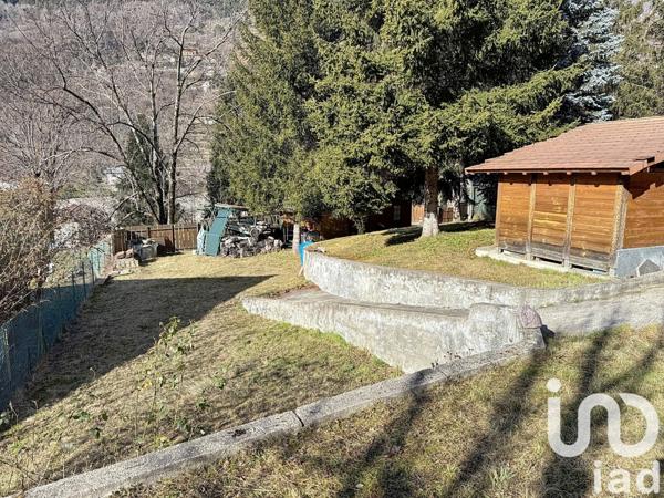Châlet 4 pièces de 130 m² à Saint-Martin-Vésubie (06450)