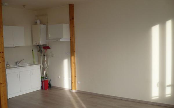 Appartement à louer    2 pièces • 39,36 m2 Couternon