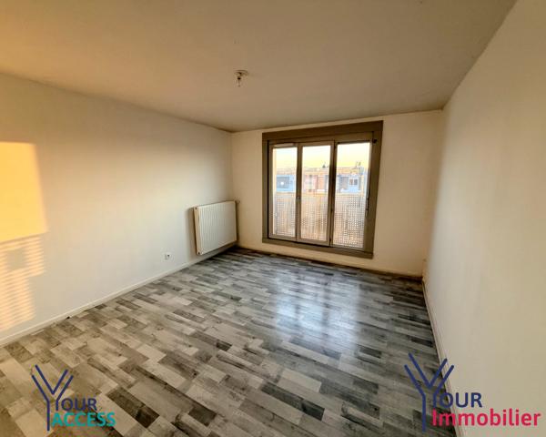 Appartement à vendre, 4 pièces - Décines-Charpieu 69150