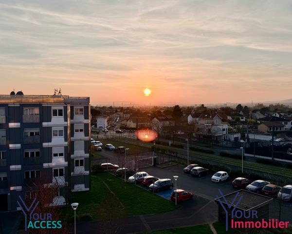 Appartement à vendre, 4 pièces - Décines-Charpieu 69150