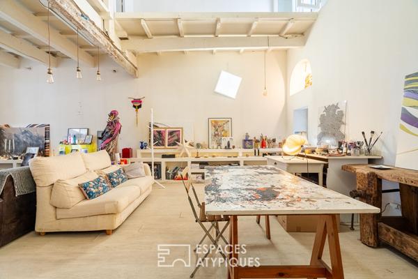 Atelier d’artiste avec extérieur à réécrire