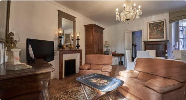 Villa 9 pièce(s) 5 chambre(s) 155 m²