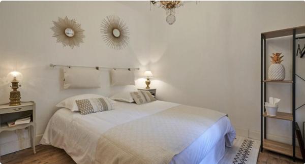 Villa 9 pièce(s) 5 chambre(s) 155 m²