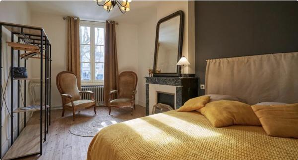 Villa 9 pièce(s) 5 chambre(s) 155 m²
