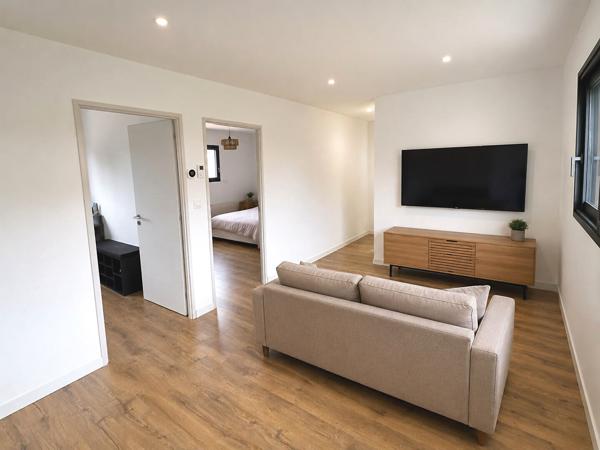 Maison très recente 5 pièce(s) 167 m2