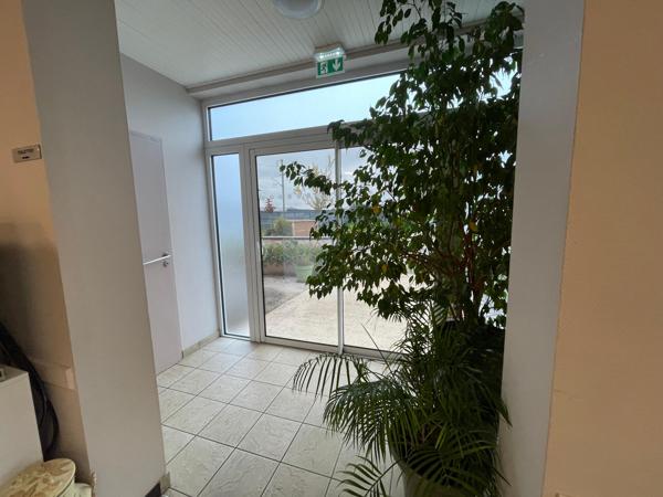 Fond de commerce et murs, bar restaurant à Lons le Saunier