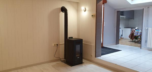 Dormans (51700) MAISON AVEC GARAGE ET JARDIN