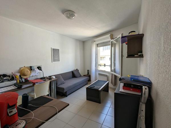 Appartement à louer    1 pièce •  Toulon