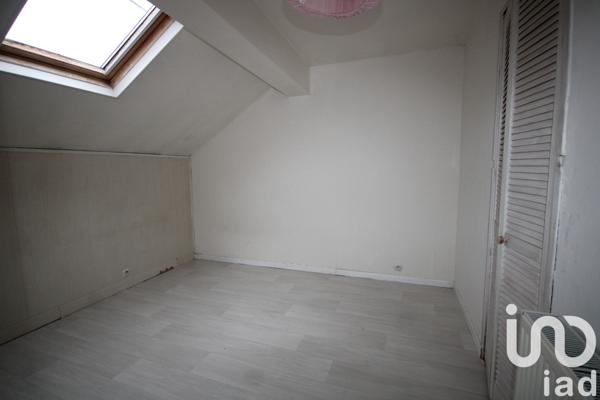 Maison 6 pièces de 90 m² à Carrières-sous-Poissy (78955)