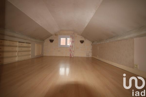 Maison 6 pièces de 90 m² à Carrières-sous-Poissy (78955)