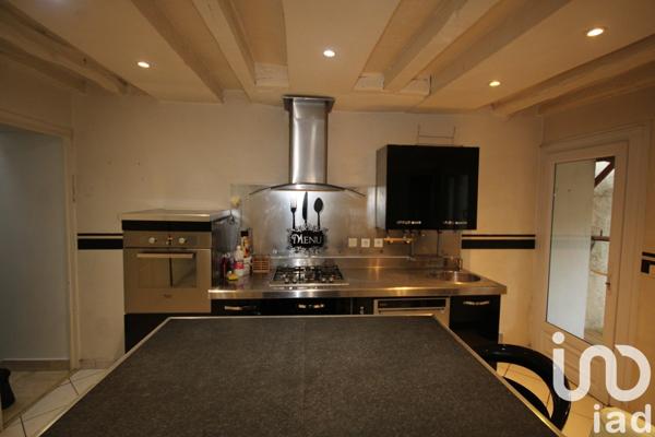 Maison 6 pièces de 90 m² à Carrières-sous-Poissy (78955)