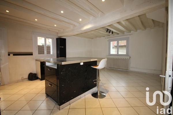 Maison 6 pièces de 90 m² à Carrières-sous-Poissy (78955)