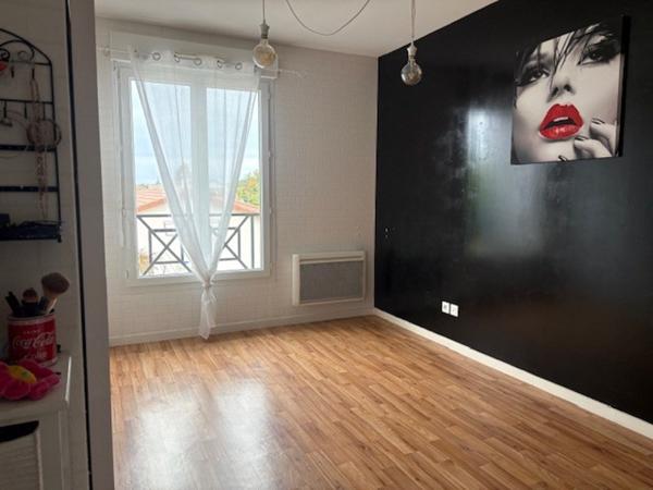 Maison à vendre 299 000 € Loyettes 4 p 81 m² DPE D