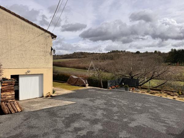 Ruelle-sur-Touvre : Maison 3 chambres  Vue campagne  Terrain 3 400 m²  Quartier calme