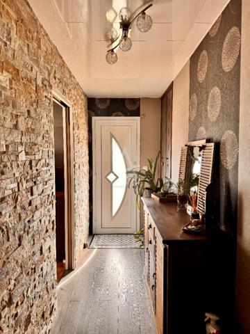 Ruelle-sur-Touvre : Maison 3 chambres  Vue campagne  Terrain 3 400 m²  Quartier calme