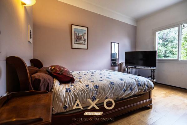 AIX-EN-PROVENCE  MAISON À RÉINVENTER  DEUX LOGEMENTS  TERRAIN 1 130 m²