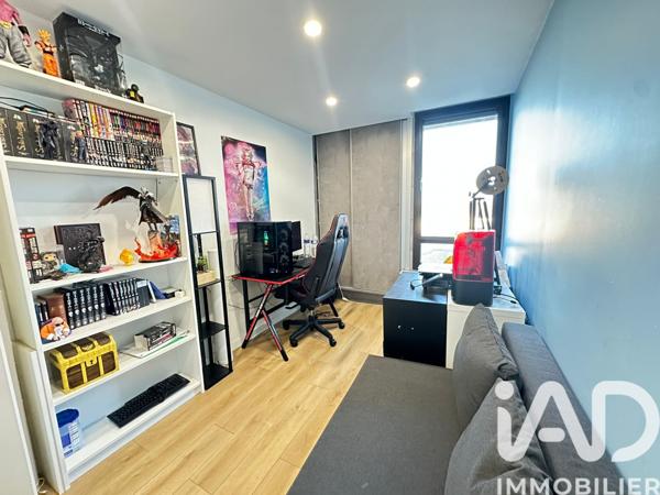 Appartement à vendre 4 pièces 75 m² Élancourt