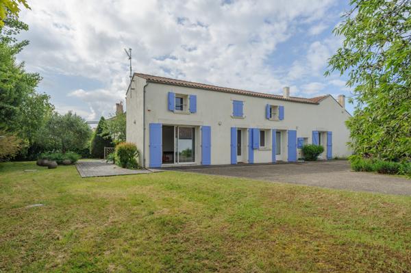 Maison 232 m² 5 chambres + logement indépendant – Quartier du Port