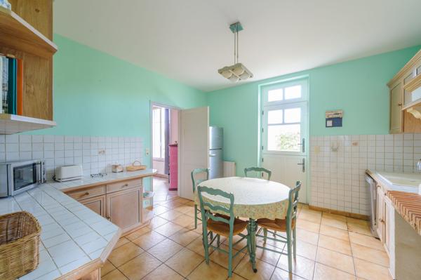 Maison 232 m² 5 chambres + logement indépendant – Quartier du Port