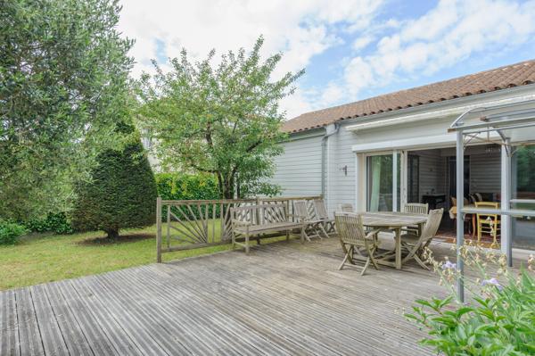Maison 232 m² 5 chambres + logement indépendant – Quartier du Port