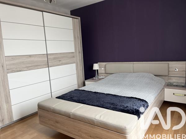 Maison à vendre 7 pièces 187 m² Saint-Romain-de-Benet