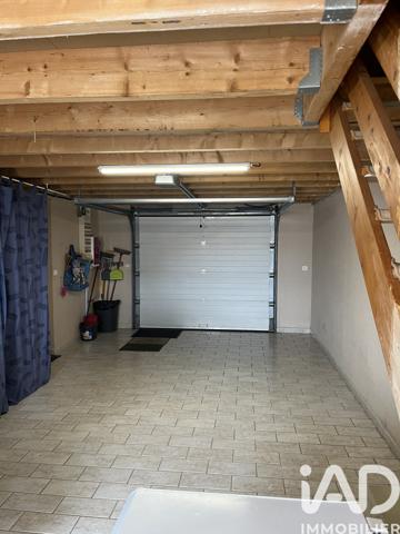 Maison à vendre 7 pièces 187 m² Saint-Romain-de-Benet