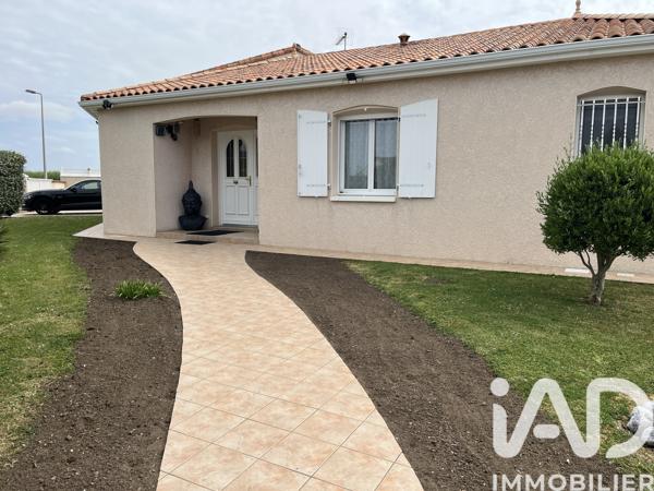 Maison à vendre 7 pièces 187 m² Saint-Romain-de-Benet