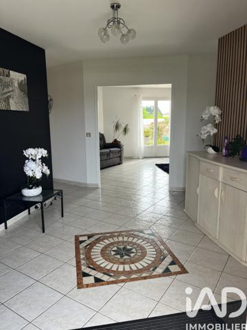 Maison à vendre 7 pièces 187 m² Saint-Romain-de-Benet