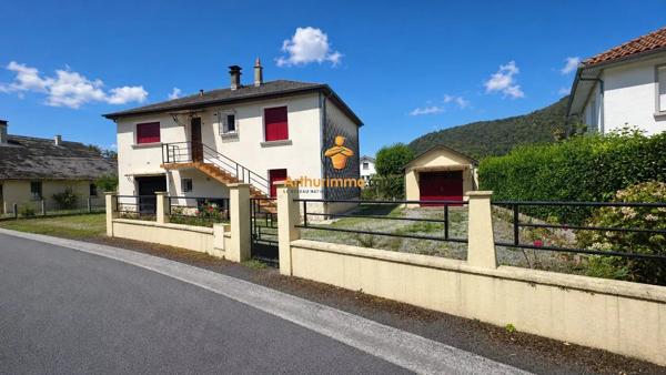 Vente                                                      Maison
                        
                     7 pièces                      115 m2                     à Saint-Pé-de-Bigorre