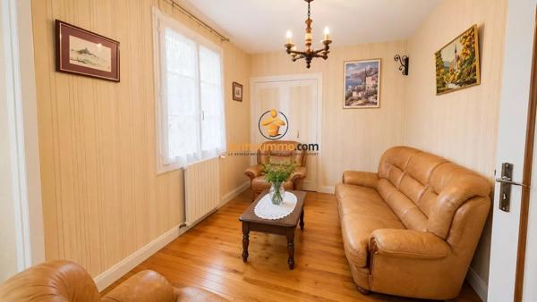 Vente                                                      Maison
                        
                     7 pièces                      115 m2                     à Saint-Pé-de-Bigorre