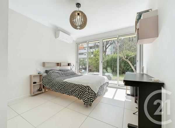 Appartement F4 à vendre  4 pièces - 85,02 m2 ANTIBES - 06