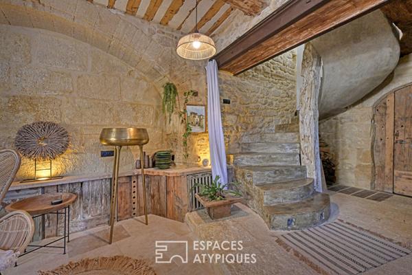 Maison de village rénovée avec vue imprenable proche Uzès