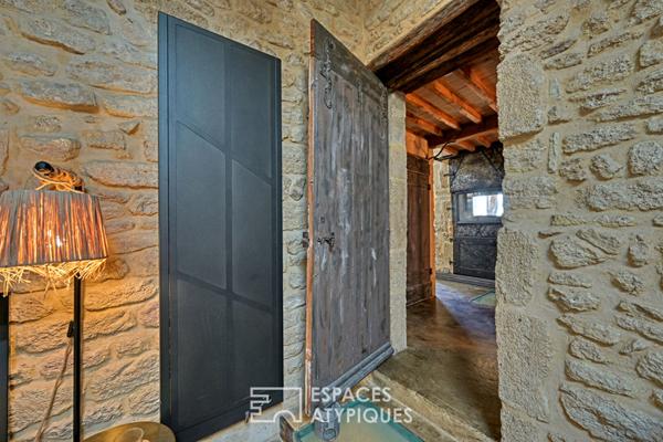 Maison de village rénovée avec vue imprenable proche Uzès