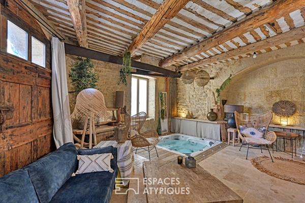 Maison de village rénovée avec vue imprenable proche Uzès