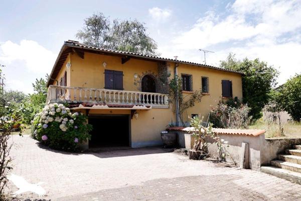 Maison à vendre |  Chabanais |  4 pièces | 105 m²