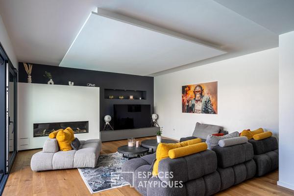 Maison contemporaine et sa piscine