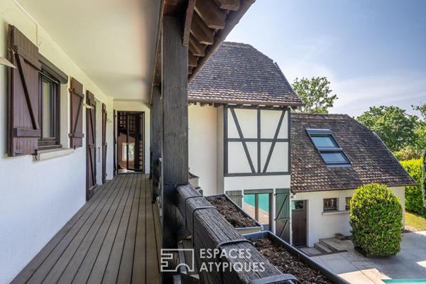 Maison de caractère avec piscine et jardin arboré